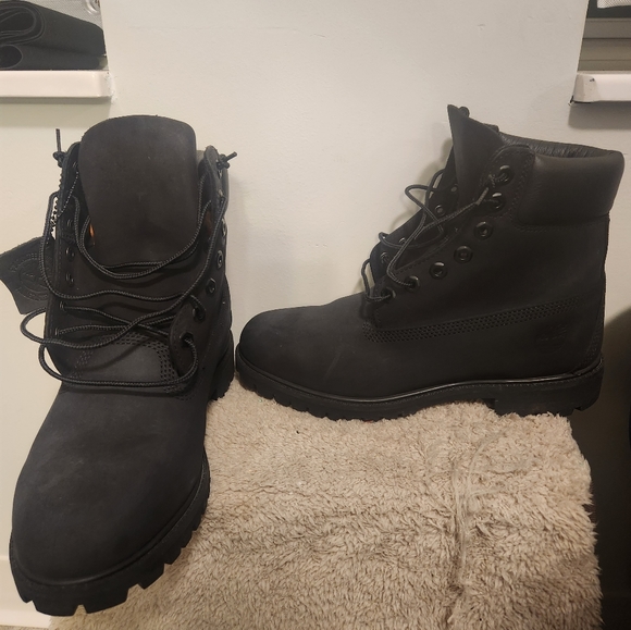Timberland 6" Black Nubuck Premium Boot Size 8 - Picture 4 of 5
